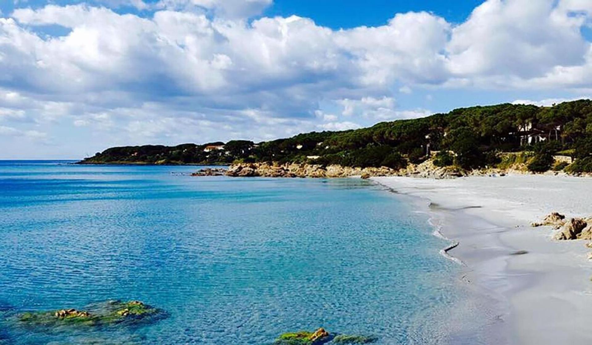 Ferienhaus Fuer 12 Personen In Sas Linnas Siccas, Sardinien Baronie Cala Liberotto Exterior photo